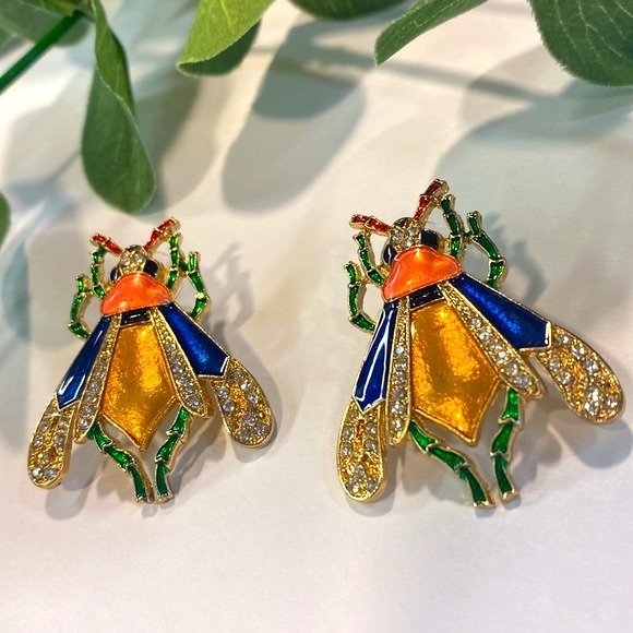 Gorgeous insect statement earrings - Picture 1 of 7